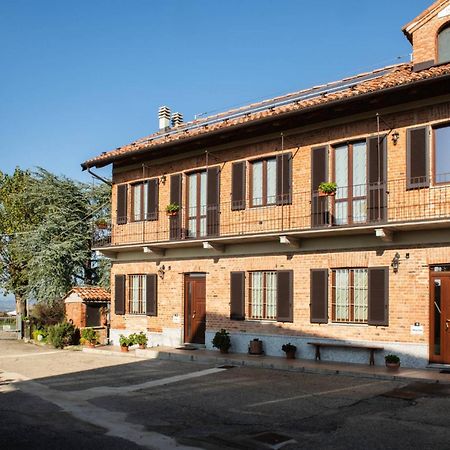 Casa Rubbo - Appartamento 'Como' Nelle Langhe 알바 외부 사진